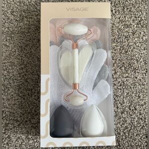 NWT Visage Facial Roller and Sponge Set